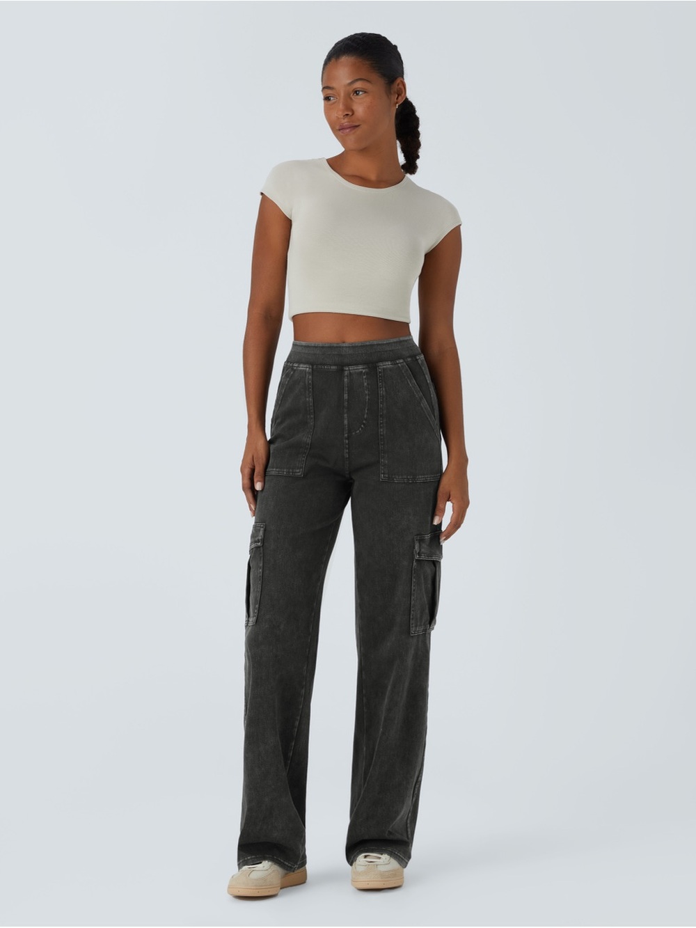 Halara Flex™ Mid Rise Pockets Straight Leg Casual Cargo Jeans Size Medium